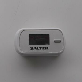 Prstový pulzní oxymetr Salter PX-100-EU 