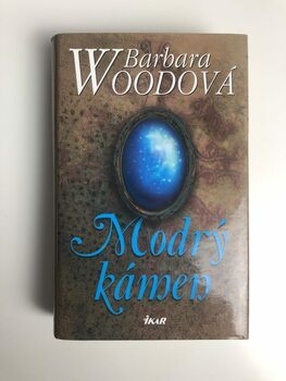 Barbara Woodová: Modrý kámen Pevná (2007)