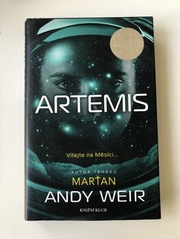 Andy Weir: Artemis Pevná