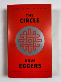 Dave Eggers: The Circle Měkká