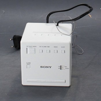 Radiobudík Sony ICF-C1B analogový