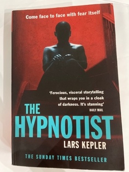 Lars Kepler: The Hypnotist Měkká (2012)