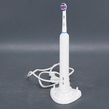 Elektrický zubní kartáček Oral-B Pro 1 900 