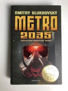 Dmitry Glukhovsky: Metro 2035 Pevná
